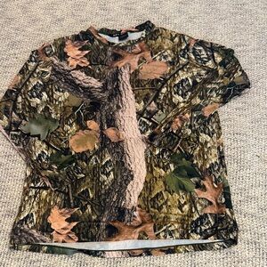 Camouflage Long Sleeve Men’s APV Camo sz Lg